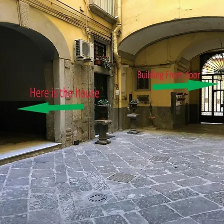 Casa Del Plebiscito * Napoli